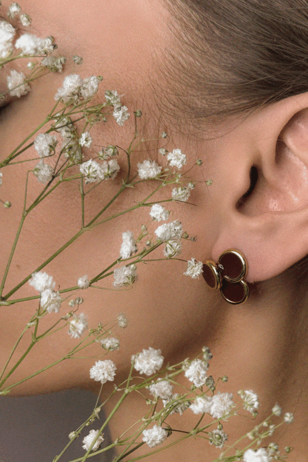 KOLCZYKI BURGUNDY GLASS